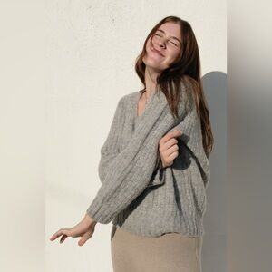 Bare Knitwear Layer V in Grey